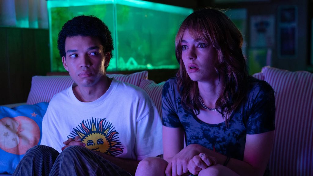 Justice Smith y Brigette Lundy-Paine, protagonistas de I Saw the TV Glow