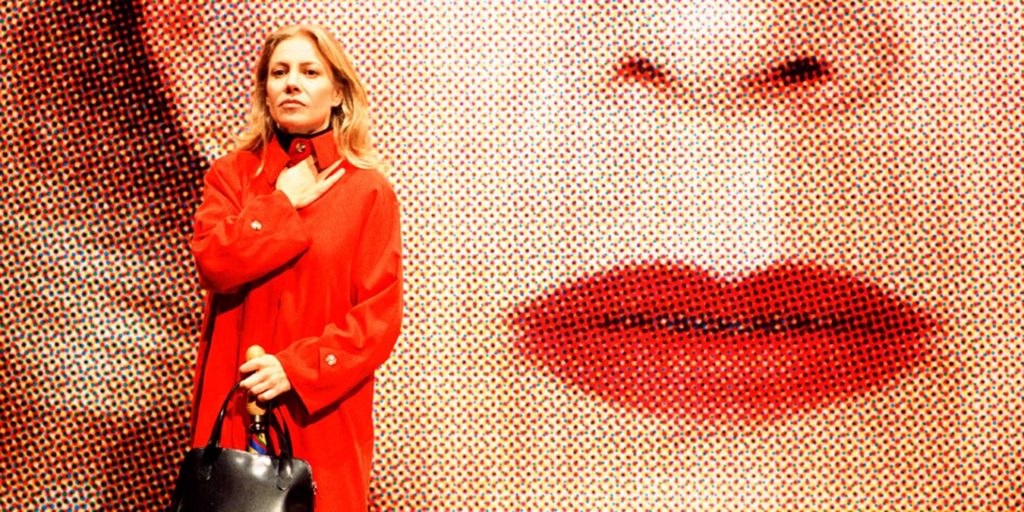 Cecilia Roth protagoniza el clásico de Almodóvar de cine feminista Todo sobre mi madre.